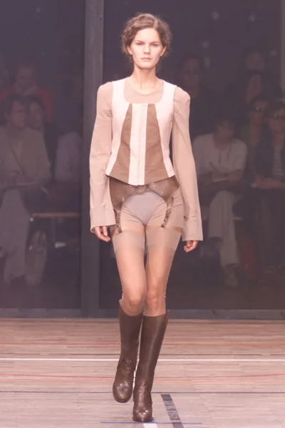 Look 5